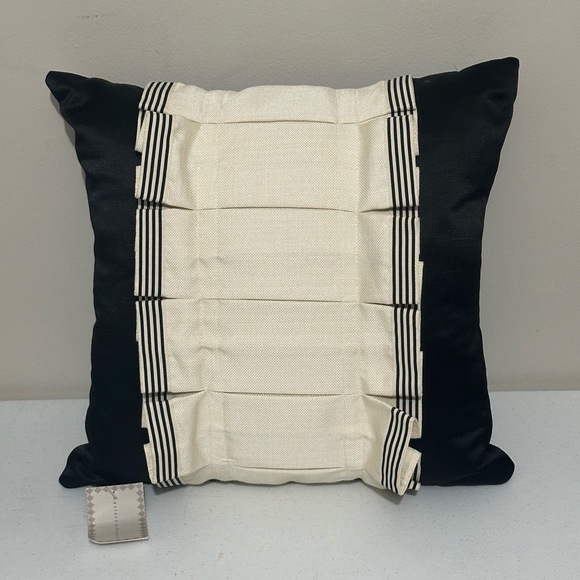 NWT Eastern Accents Pillow 18x18 Black White Tuxedo Decorative Accent - Picture 1 of 5